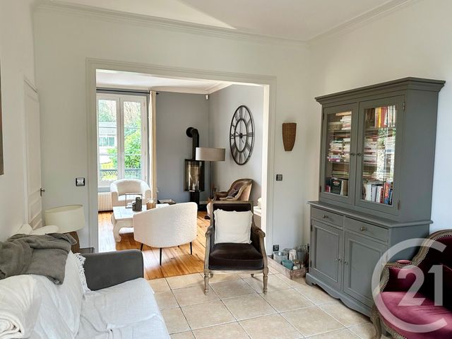 Maison &agrave; vendre - 9 pi&egrave;ces - 197,82 m2 - Villiers Sur Marne - 94 - ILE-DE-FRANCE