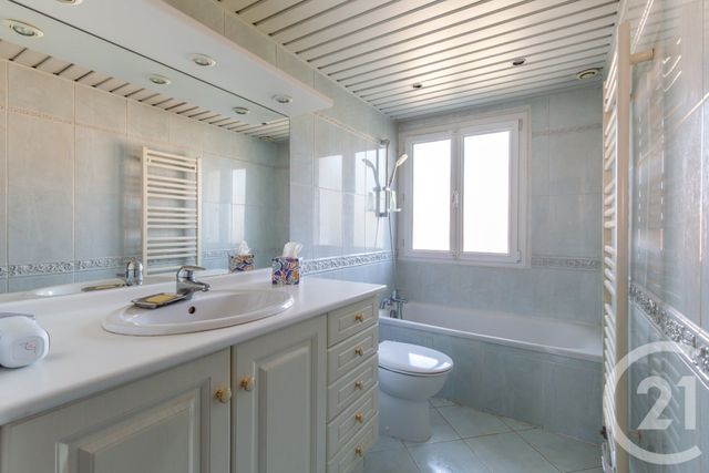 Maison &agrave; vendre - 7 pi&egrave;ces - 116,10 m2 - Villiers Sur Marne - 94 - ILE-DE-FRANCE