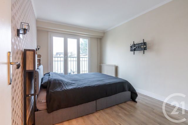 Appartement F4 &agrave; vendre - 4 pi&egrave;ces - 80,98 m2 - Champigny Sur Marne - 94 - ILE-DE-FRANCE