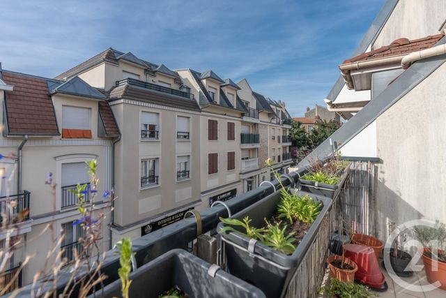 Appartement F4 à vendre - 4 pièces - 74,41 m2 - Villiers Sur Marne - 94 - ILE-DE-FRANCE