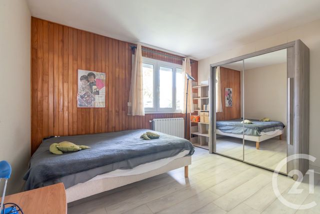 Afficher la photo en grand Appartement F5 à vendre - 5 pièces - 112,39 m2 - Villiers Sur Marne - 94 - ILE-DE-FRANCE