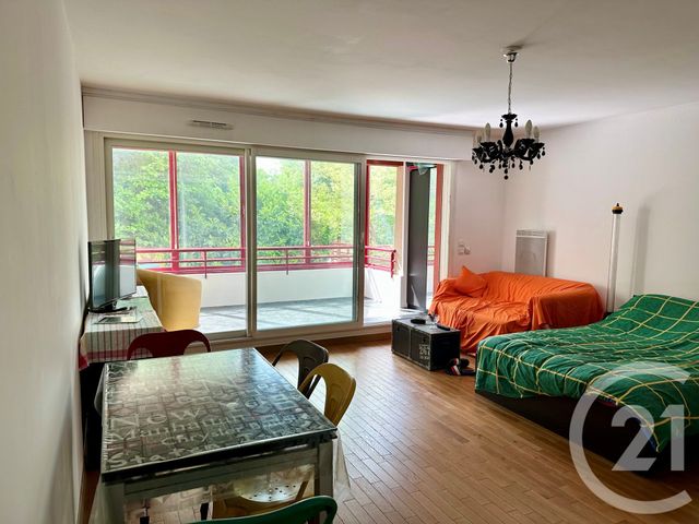 Appartement Studio à vendre - 1 pièce - 36,80 m2 - Le Plessis Trevise - 94 - ILE-DE-FRANCE