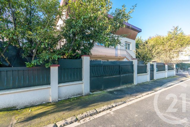Maison à vendre - 6 pièces - 146,84 m2 - Champigny Sur Marne - 94 - ILE-DE-FRANCE
