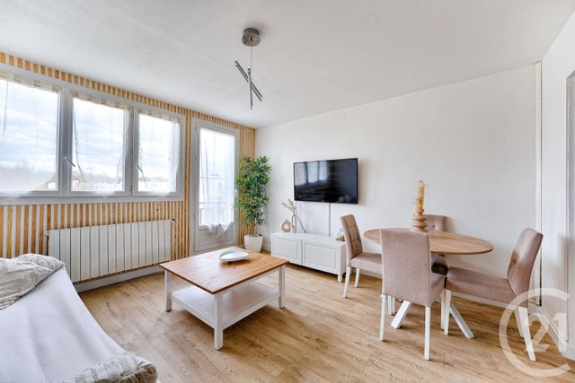 Appartement F3 à vendre - 3 pièces - 56,36 m2 - Le Plessis Trevise - 94 - ILE-DE-FRANCE
