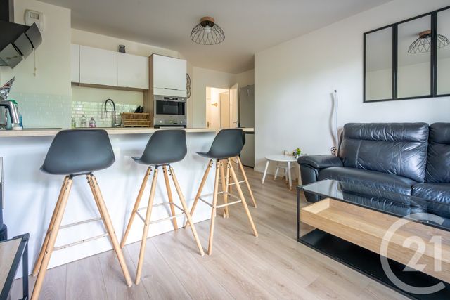 Appartement F3 à vendre - 3 pièces - 61,70 m2 - Le Plessis Trevise - 94 - ILE-DE-FRANCE