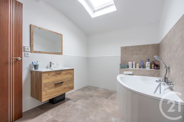 Maison à vendre - 7 pièces - 121,46 m2 - Le Plessis Trevise - 94 - ILE-DE-FRANCE