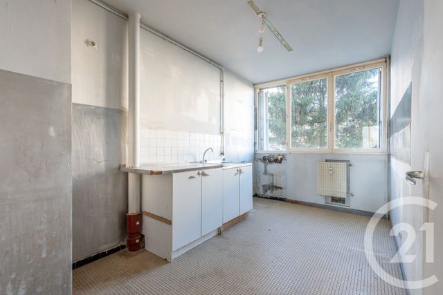 Appartement F4 &agrave; vendre - 4 pi&egrave;ces - 67,72 m2 - Le Plessis Trevise - 94 - ILE-DE-FRANCE