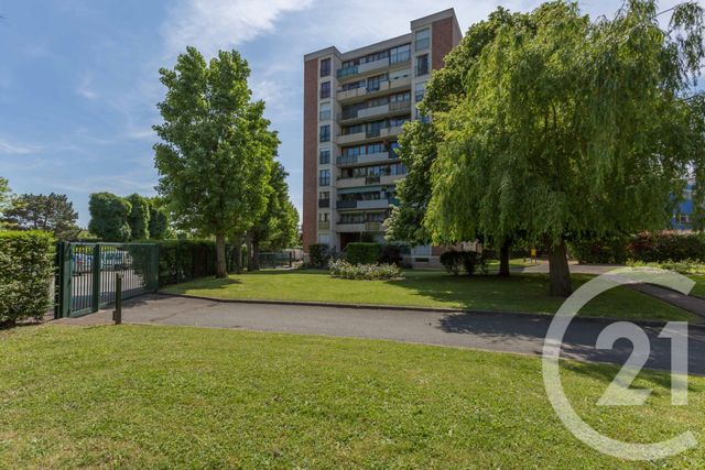 Appartement F3 à vendre - 3 pièces - 62,41 m2 - Villiers Sur Marne - 94 - ILE-DE-FRANCE