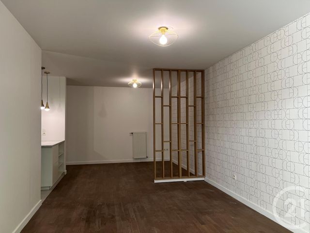 Afficher la photo en grand Appartement Studio à vendre - 1 pièce - 45,61 m2 - Villiers Sur Marne - 94 - ILE-DE-FRANCE