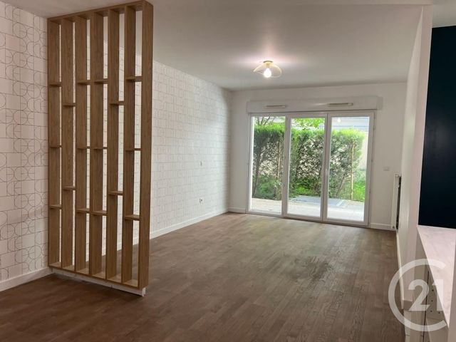 Afficher la photo en grand Appartement Studio à vendre - 1 pièce - 45,61 m2 - Villiers Sur Marne - 94 - ILE-DE-FRANCE