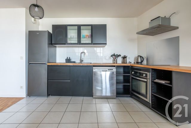 Afficher la photo en grand Appartement F3 à vendre - 3 pièces - 72,66 m2 - Villiers Sur Marne - 94 - ILE-DE-FRANCE