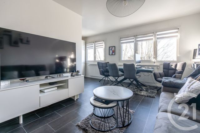 Appartement F4 à vendre - 4 pièces - 81,02 m2 - Champigny Sur Marne - 94 - ILE-DE-FRANCE