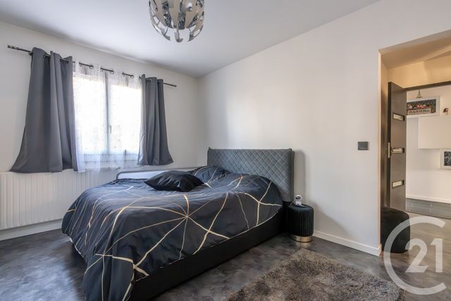 Appartement F4 à vendre - 4 pièces - 81,02 m2 - Champigny Sur Marne - 94 - ILE-DE-FRANCE