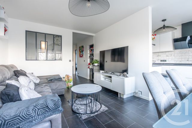 Appartement F4 à vendre - 4 pièces - 81,02 m2 - Champigny Sur Marne - 94 - ILE-DE-FRANCE