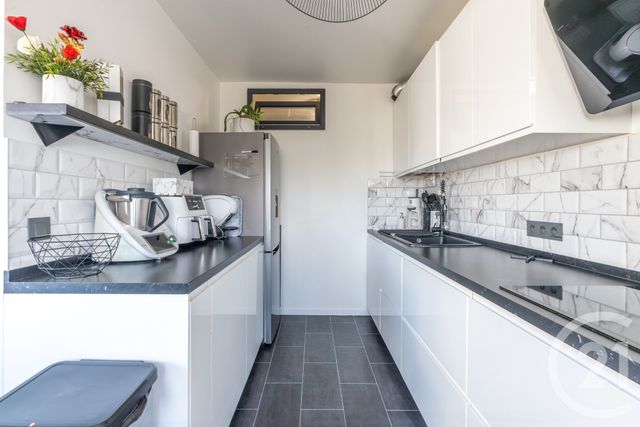 Appartement F4 à vendre - 4 pièces - 81,02 m2 - Champigny Sur Marne - 94 - ILE-DE-FRANCE