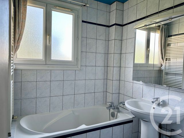 Afficher la photo en grand Appartement F3 à vendre - 3 pièces - 54,79 m2 - Villiers Sur Marne - 94 - ILE-DE-FRANCE