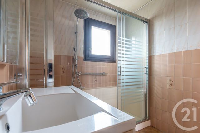 Appartement F3 à vendre - 3 pièces - 71,23 m2 - Le Plessis Trevise - 94 - ILE-DE-FRANCE