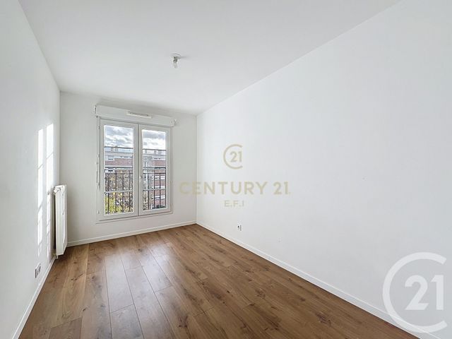 Afficher la photo en grand Appartement F4 à vendre - 4 pièces - 81,50 m2 - Villiers Sur Marne - 94 - ILE-DE-FRANCE