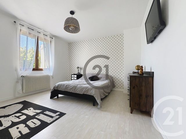 Afficher la photo en grand Maison à vendre - 6 pièces - 140 m2 - Champigny Sur Marne - 94 - ILE-DE-FRANCE