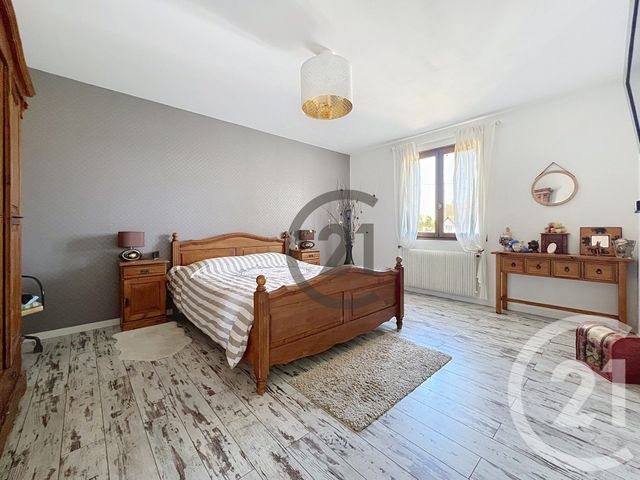 Afficher la photo en grand Maison à vendre - 6 pièces - 140 m2 - Champigny Sur Marne - 94 - ILE-DE-FRANCE