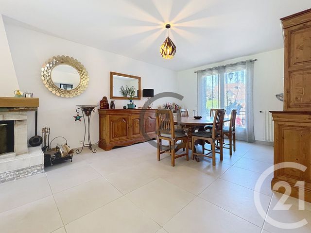 Afficher la photo en grand Maison à vendre - 6 pièces - 140 m2 - Champigny Sur Marne - 94 - ILE-DE-FRANCE