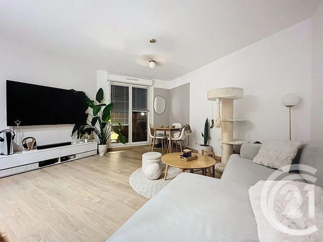 Appartement F2 &agrave; vendre - 2 pi&egrave;ces - 44,29 m2 - Le Plessis Trevise - 94 - ILE-DE-FRANCE