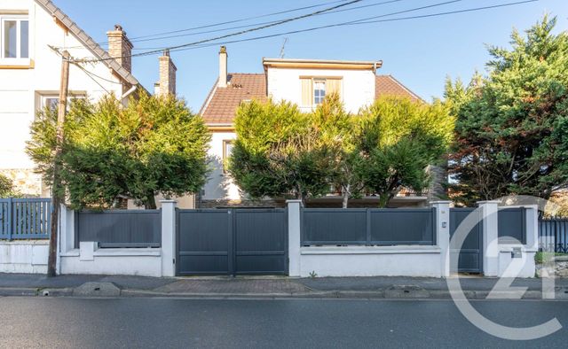 Maison &agrave; vendre - 9 pi&egrave;ces - 231,79 m2 - Champigny Sur Marne - 94 - ILE-DE-FRANCE