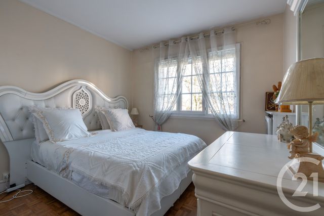 Maison &agrave; vendre - 9 pi&egrave;ces - 231,79 m2 - Champigny Sur Marne - 94 - ILE-DE-FRANCE