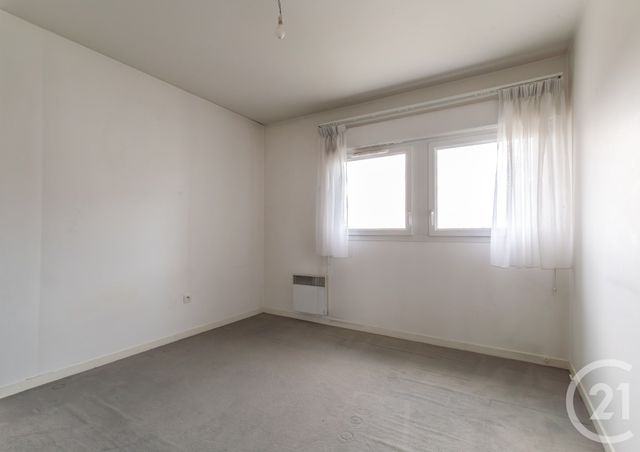 Appartement F3 &agrave; vendre - 3 pi&egrave;ces - 66,28 m2 - Noisy Le Grand - 93 - ILE-DE-FRANCE