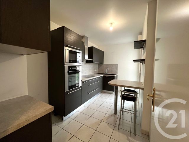 Appartement F3 &agrave; vendre - 3 pi&egrave;ces - 66,28 m2 - Noisy Le Grand - 93 - ILE-DE-FRANCE