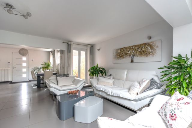 Maison &agrave; vendre - 6 pi&egrave;ces - 139,35 m2 - Villiers Sur Marne - 94 - ILE-DE-FRANCE