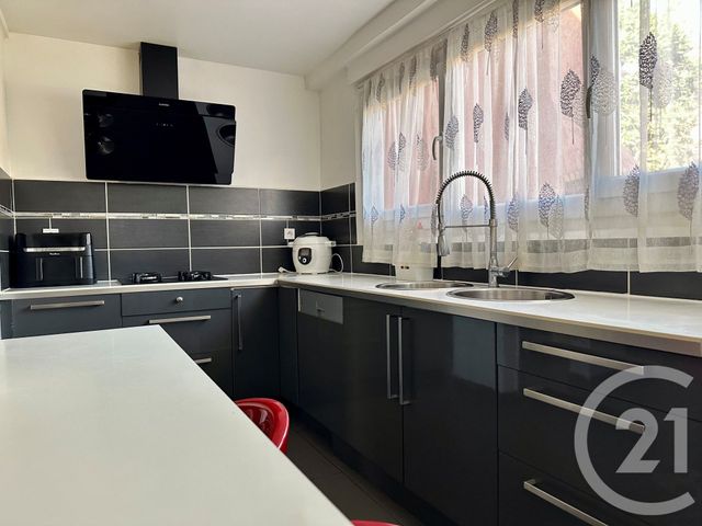 Maison &agrave; vendre - 6 pi&egrave;ces - 139,35 m2 - Villiers Sur Marne - 94 - ILE-DE-FRANCE