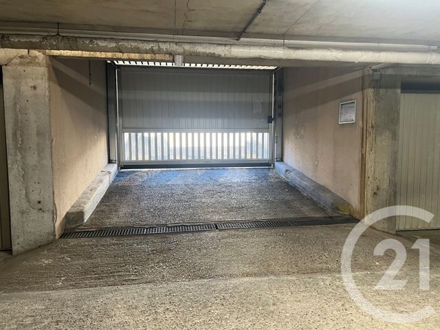 Parking &agrave; louer - 24 m2 - Villiers Sur Marne - 94 - ILE-DE-FRANCE