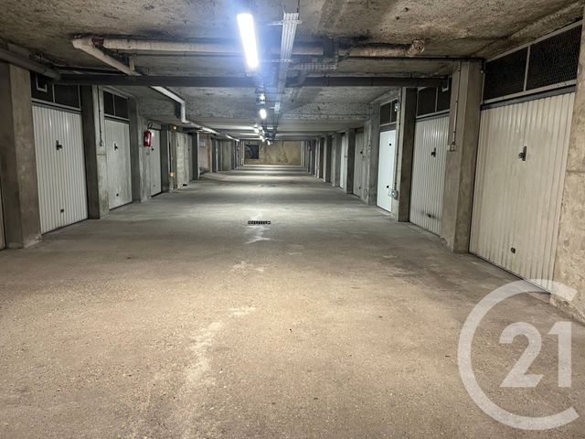 Parking &agrave; louer - 24 m2 - Villiers Sur Marne - 94 - ILE-DE-FRANCE