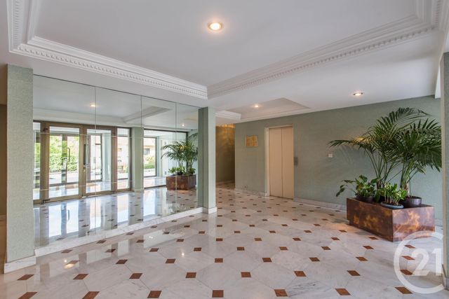 Appartement F4 &agrave; louer - 4 pi&egrave;ces - 93,56 m2 - Le Plessis Trevise - 94 - ILE-DE-FRANCE