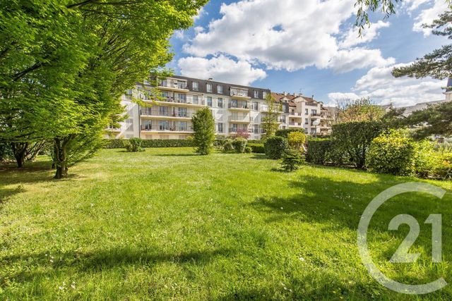 Appartement F4 &agrave; louer - 4 pi&egrave;ces - 93,56 m2 - Le Plessis Trevise - 94 - ILE-DE-FRANCE