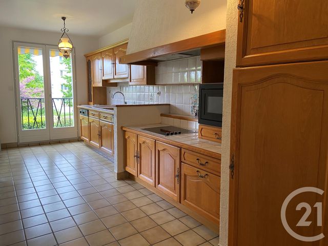 Appartement F4 &agrave; louer - 4 pi&egrave;ces - 93,56 m2 - Le Plessis Trevise - 94 - ILE-DE-FRANCE