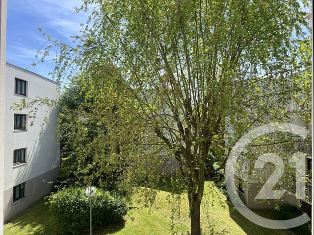 Appartement F3 &agrave; louer - 3 pi&egrave;ces - 65,27 m2 - Le Plessis Trevise - 94 - ILE-DE-FRANCE