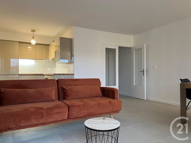 Appartement F2 &agrave; louer - 2 pi&egrave;ces - 47,32 m2 - Villiers Sur Marne - 94 - ILE-DE-FRANCE
