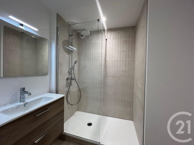 Appartement F2 &agrave; louer - 2 pi&egrave;ces - 47,32 m2 - Villiers Sur Marne - 94 - ILE-DE-FRANCE
