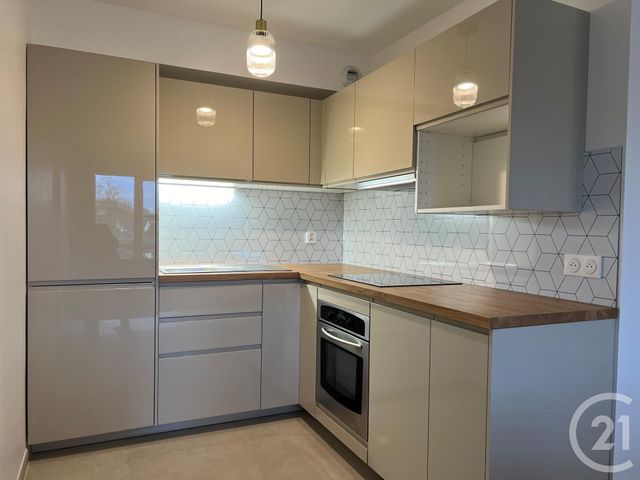 Appartement F2 &agrave; louer - 2 pi&egrave;ces - 47,32 m2 - Villiers Sur Marne - 94 - ILE-DE-FRANCE