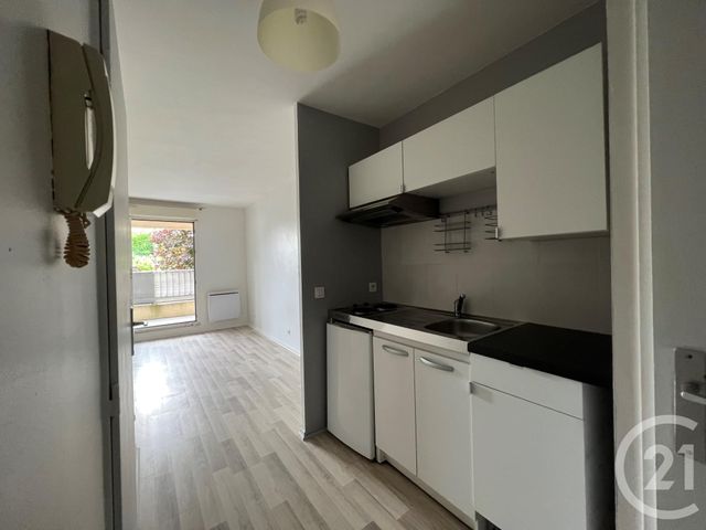 Appartement F1 &agrave; louer - 1 pi&egrave;ce - 22,59 m2 - Villiers Sur Marne - 94 - ILE-DE-FRANCE