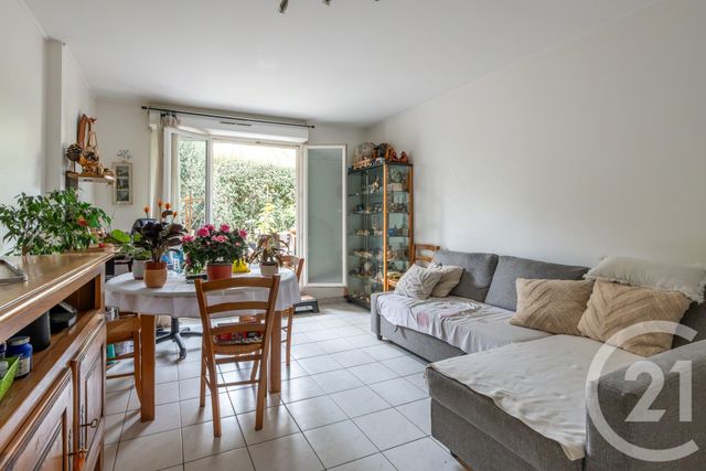 Appartement F3 &agrave; vendre - 3 pi&egrave;ces - 60,87 m2 - Le Plessis Trevise - 94 - ILE-DE-FRANCE