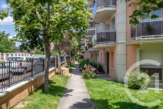 Appartement F5 &agrave; vendre - 5 pi&egrave;ces - 101,20 m2 - Villiers Sur Marne - 94 - ILE-DE-FRANCE