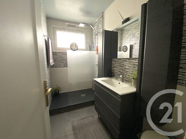 Appartement F4 &agrave; vendre - 4 pi&egrave;ces - 74,43 m2 - Villiers Sur Marne - 94 - ILE-DE-FRANCE